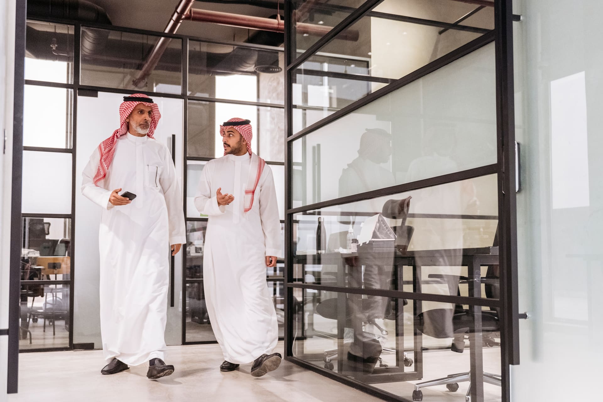 Executive questions behind transformation programs — article preview